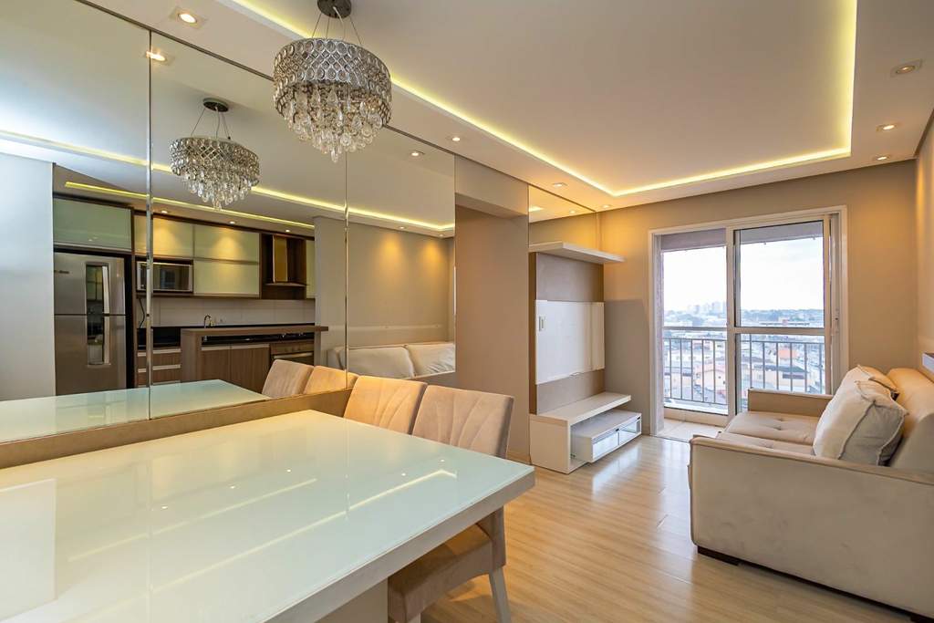 Apartamento para Venda, em Curitiba, bairro Cap�o Raso, 2 dormit�rios, 1 banheiro, 1 vaga